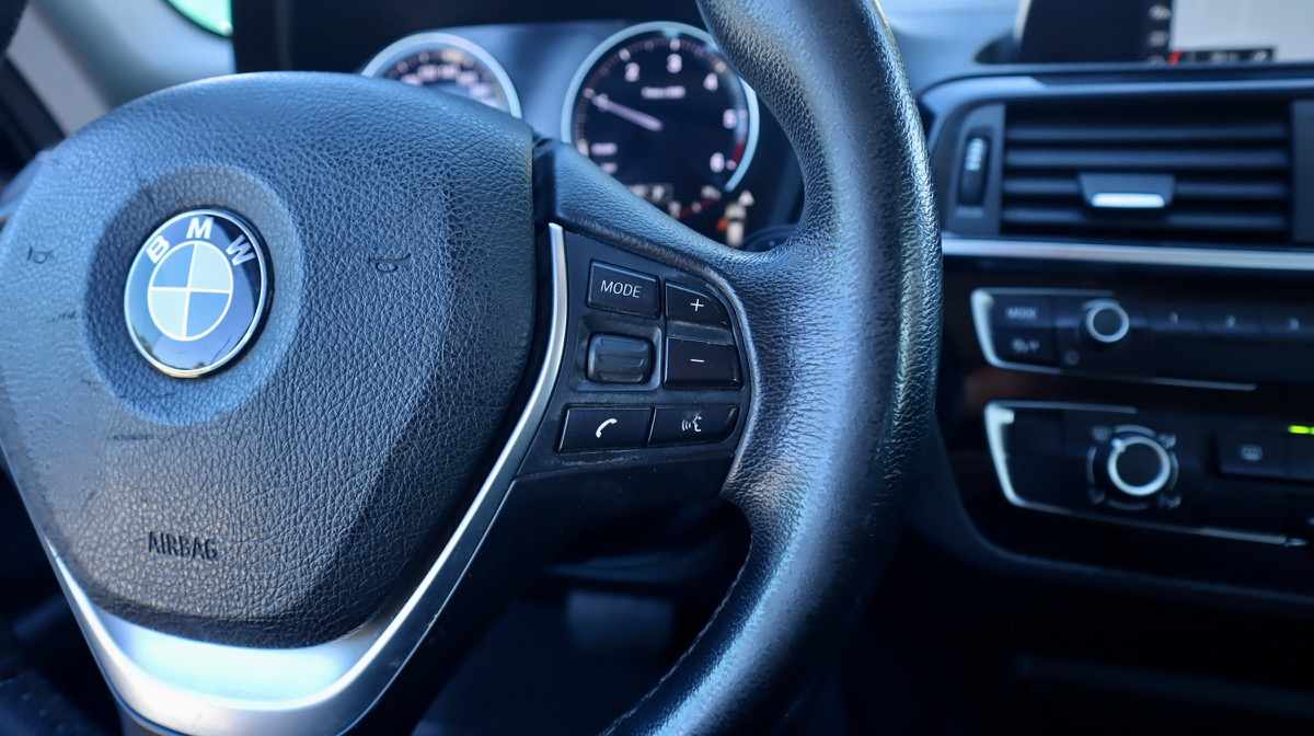 bmw-serie-1-116d-2018-diesel-1496cc
