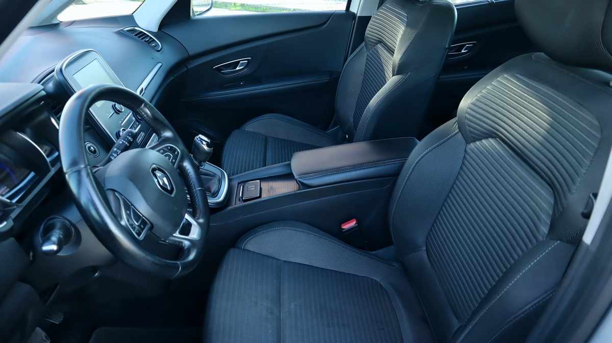 renault-scenic-1-7-blue-dci-2019-diesel-1749cc
