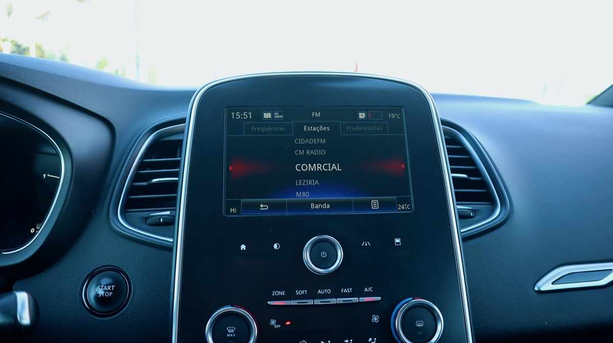 renault-scenic-1-7-blue-dci-2019-diesel-1749cc