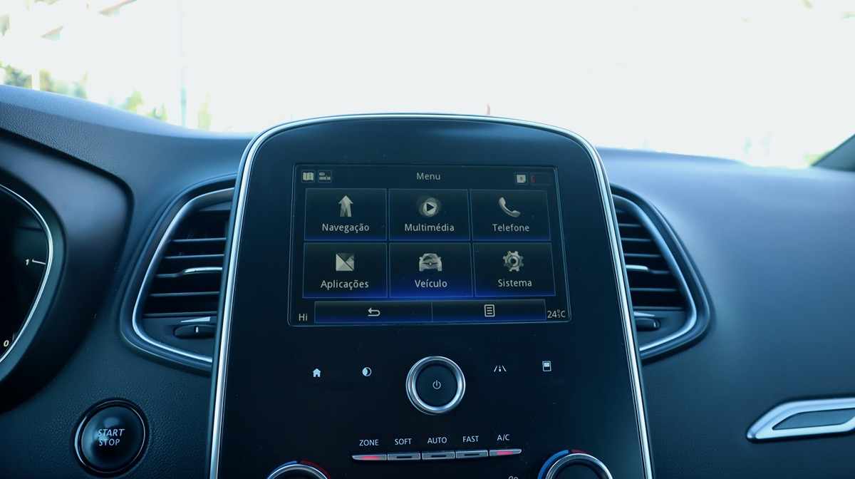 renault-scenic-1-7-blue-dci-2019-diesel-1749cc
