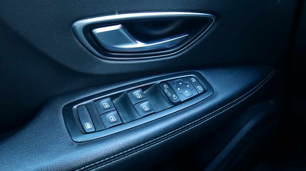 renault-scenic-1-7-blue-dci-2019-diesel-1749cc