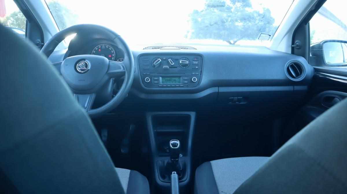 skoda-citigo-1-0-mpi-2015-gasolina-999cc