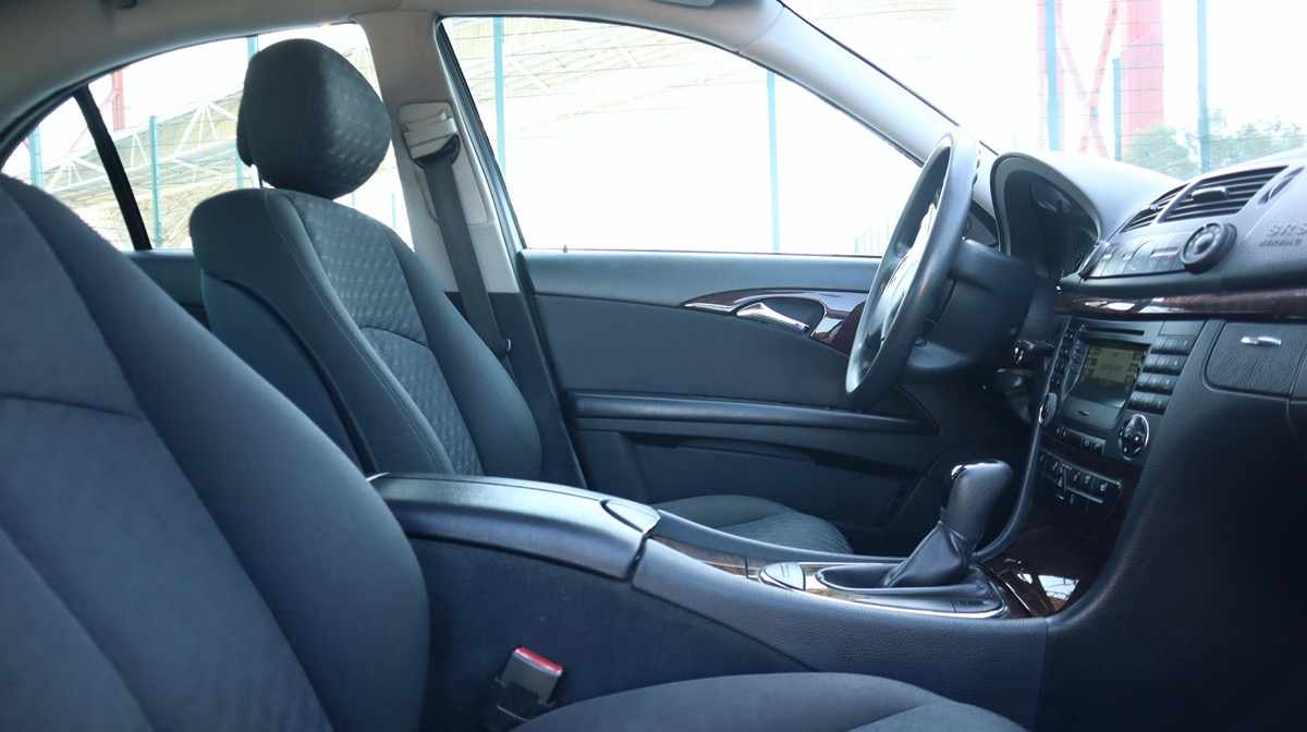 mercedes-benz-classe-e-e-200-cdi-2006-diesel-2148cc