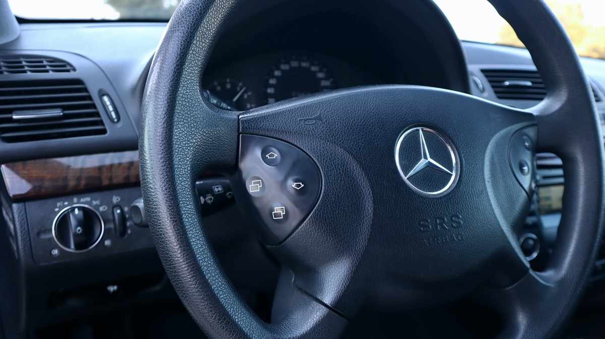 mercedes-benz-classe-e-e-200-cdi-2006-diesel-2148cc