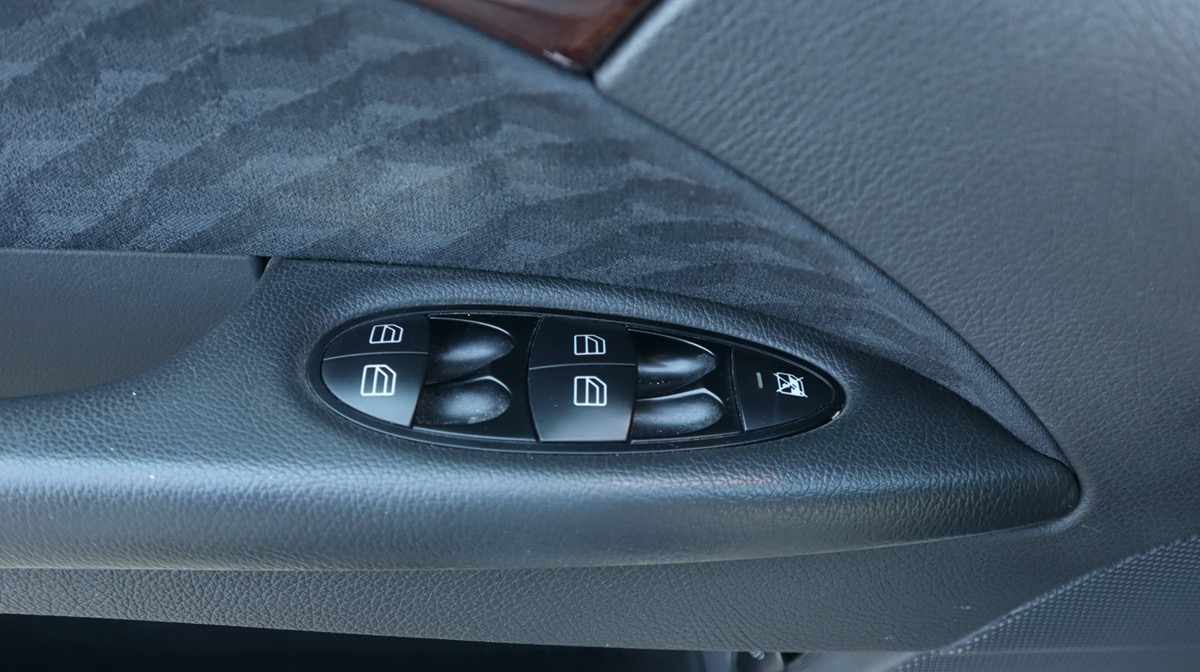 mercedes-benz-classe-e-e-200-cdi-2006-diesel-2148cc