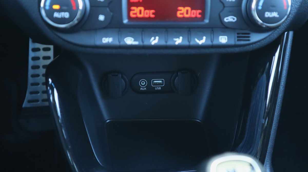 kia-ceed-1-0-t-gdi-2018-gasolina-998cc