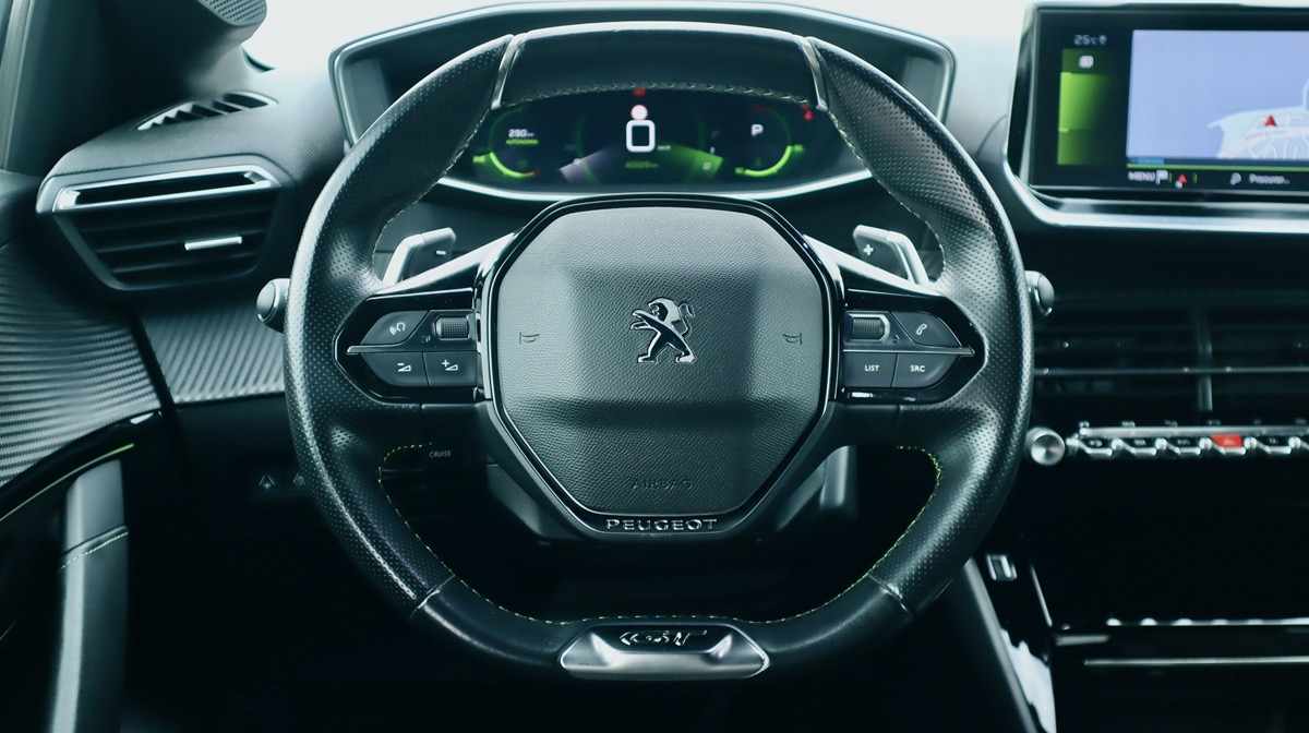 peugeot-208-1-2-puretech-2019-gasolina-1199cc