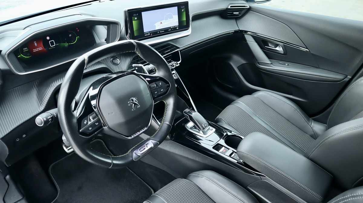 peugeot-208-1-2-puretech-2019-gasolina-1199cc