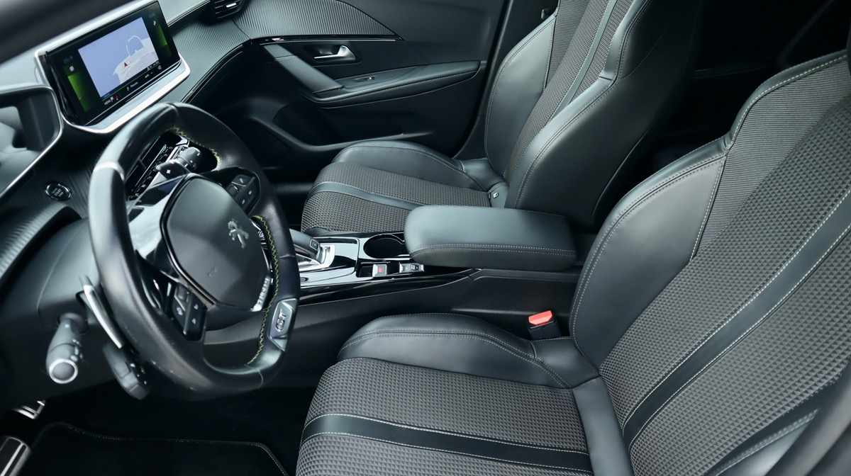 peugeot-208-1-2-puretech-2019-gasolina-1199cc