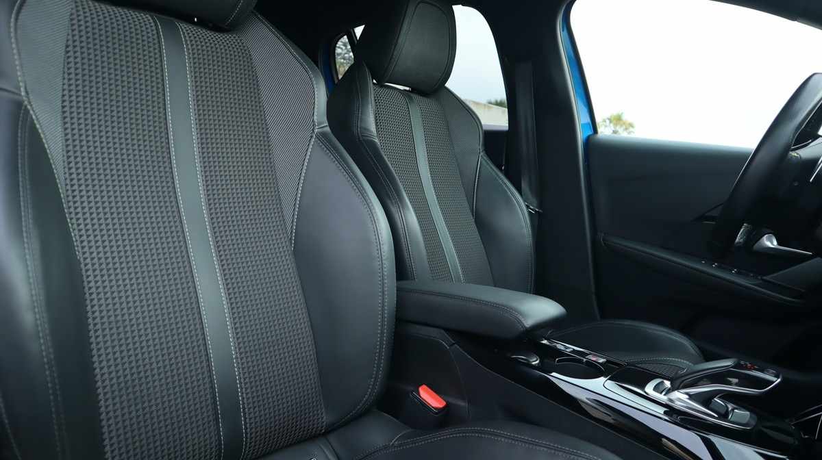 peugeot-208-1-2-puretech-2019-gasolina-1199cc