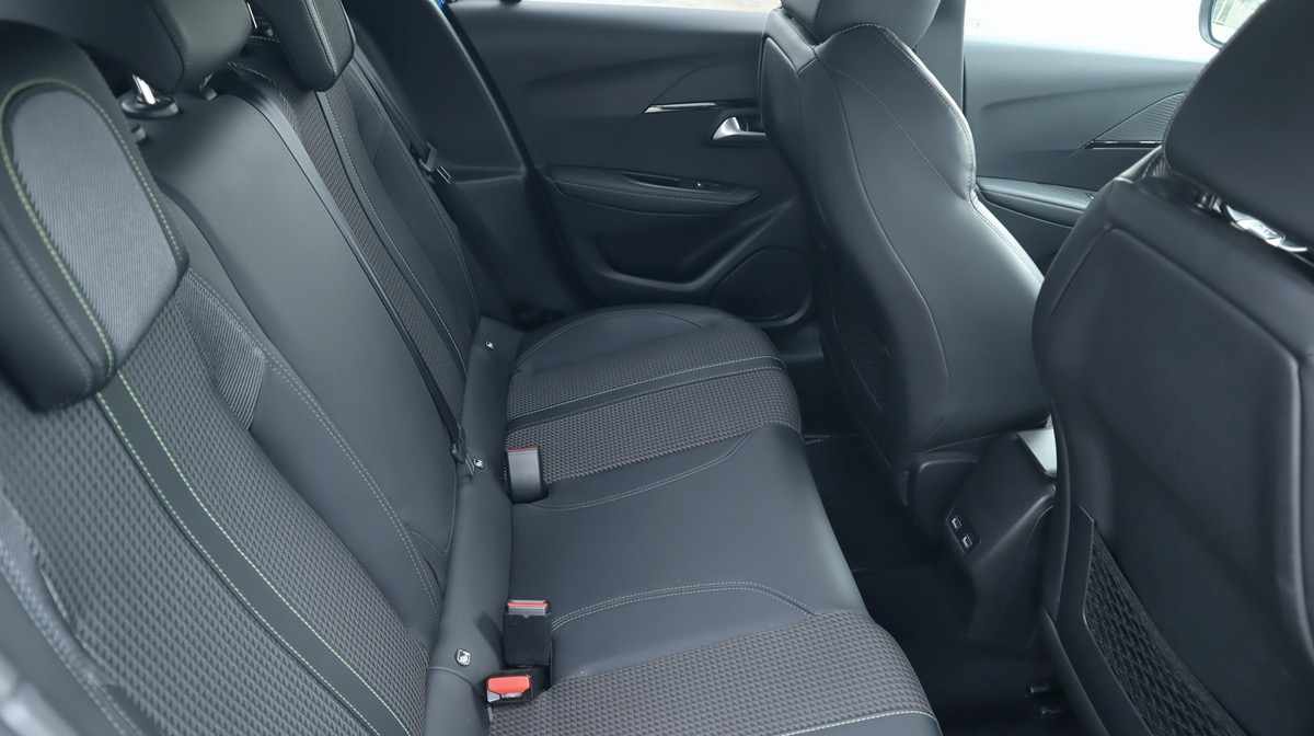 peugeot-208-1-2-puretech-2019-gasolina-1199cc