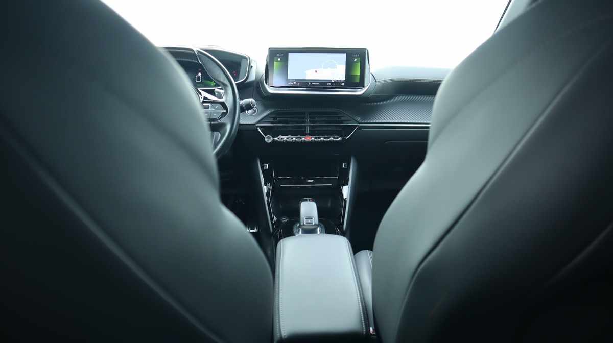 peugeot-208-1-2-puretech-2019-gasolina-1199cc