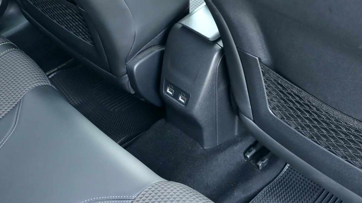 peugeot-208-1-2-puretech-2019-gasolina-1199cc
