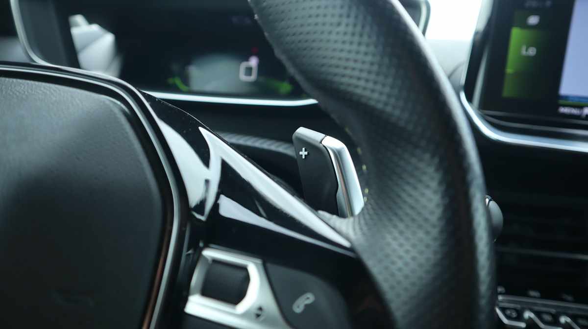 peugeot-208-1-2-puretech-2019-gasolina-1199cc