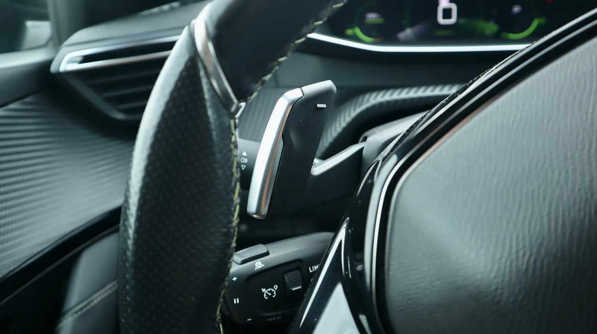 peugeot-208-1-2-puretech-2019-gasolina-1199cc