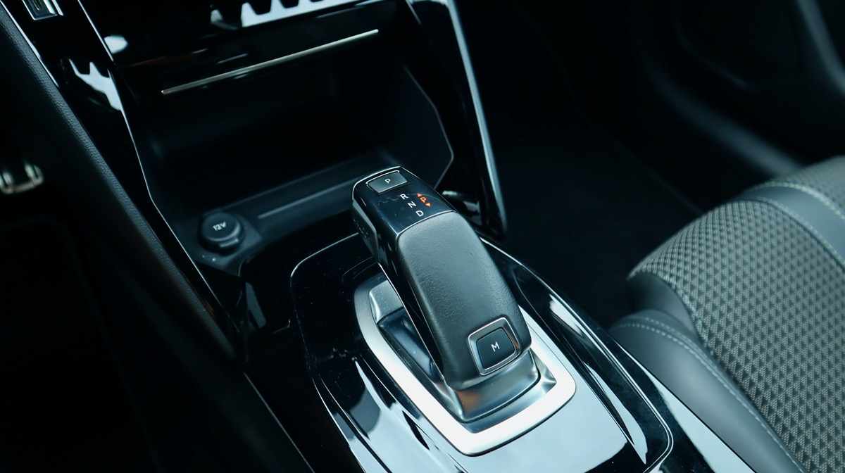peugeot-208-1-2-puretech-2019-gasolina-1199cc