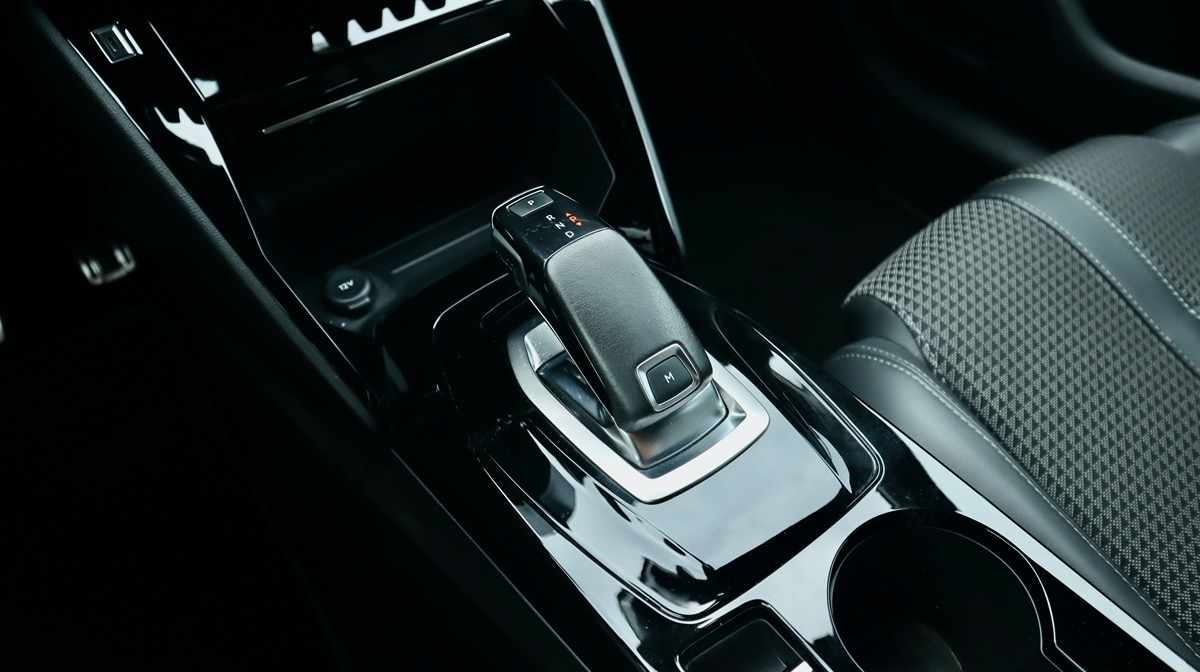 peugeot-208-1-2-puretech-2019-gasolina-1199cc