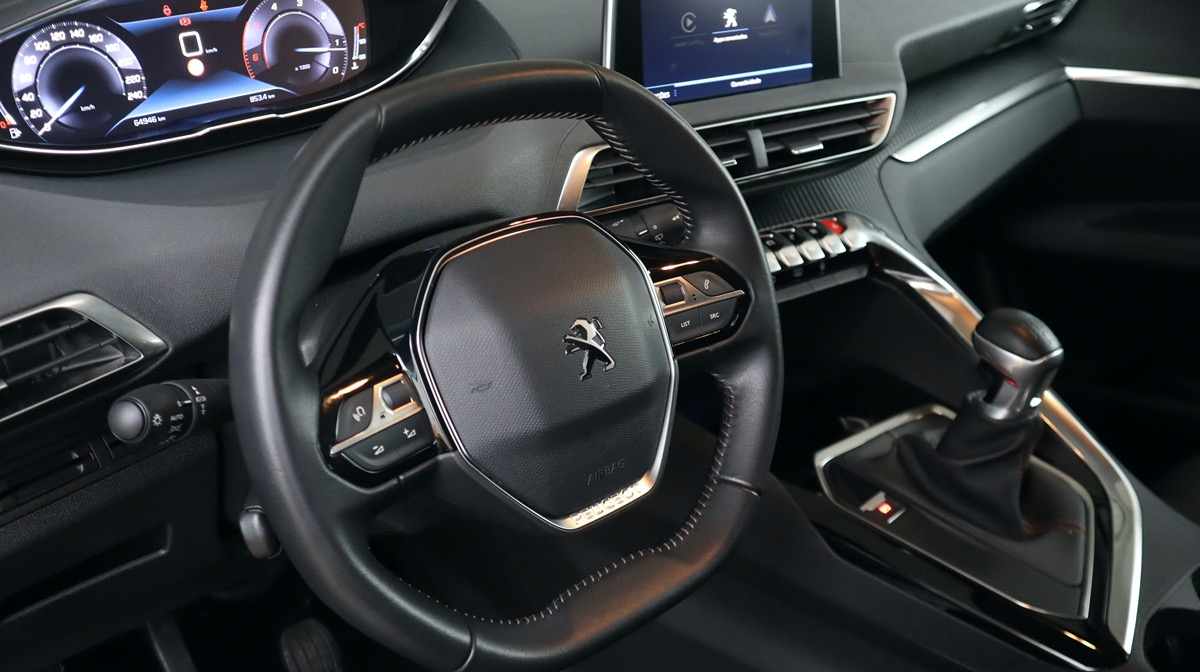 peugeot-3008-1-5-bluehdi-2020-diesel-1499cc