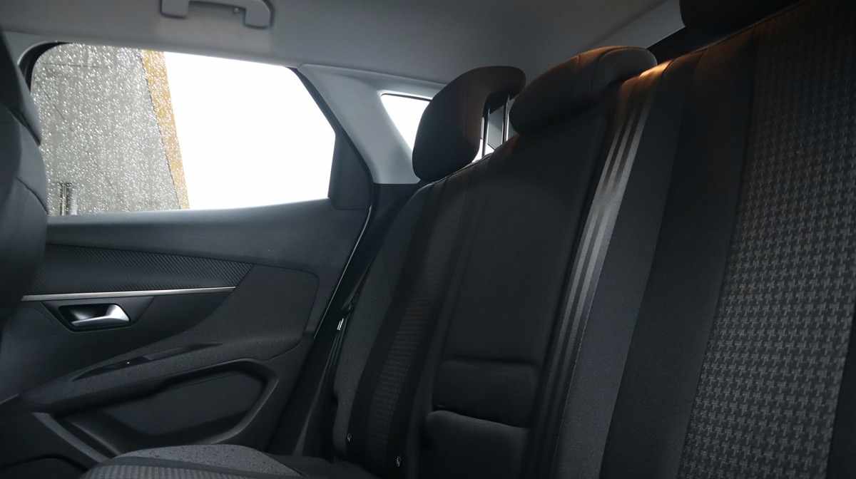 peugeot-3008-1-5-bluehdi-2020-diesel-1499cc