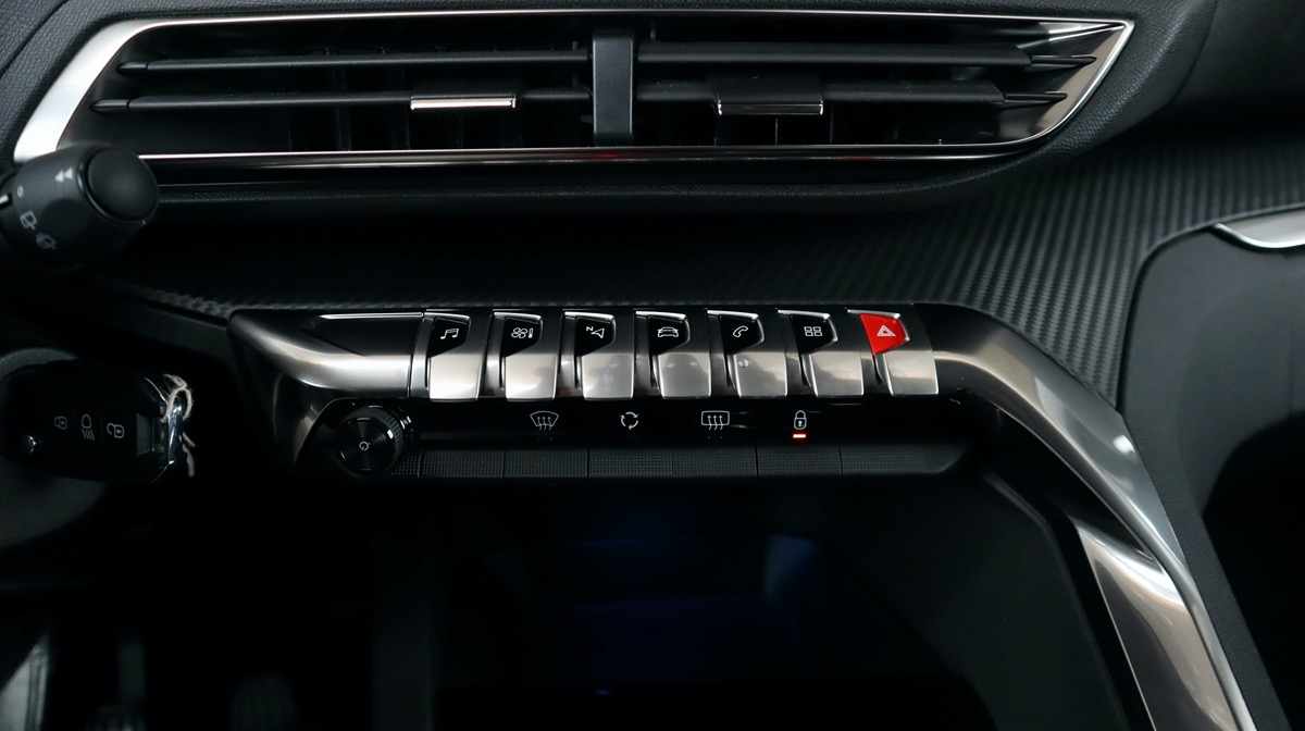 peugeot-3008-1-5-bluehdi-2020-diesel-1499cc