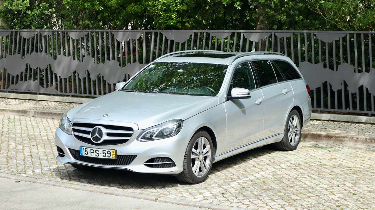 mercedes-benz-classe-e-e-250-bluetec-2014-diesel-2143cc
