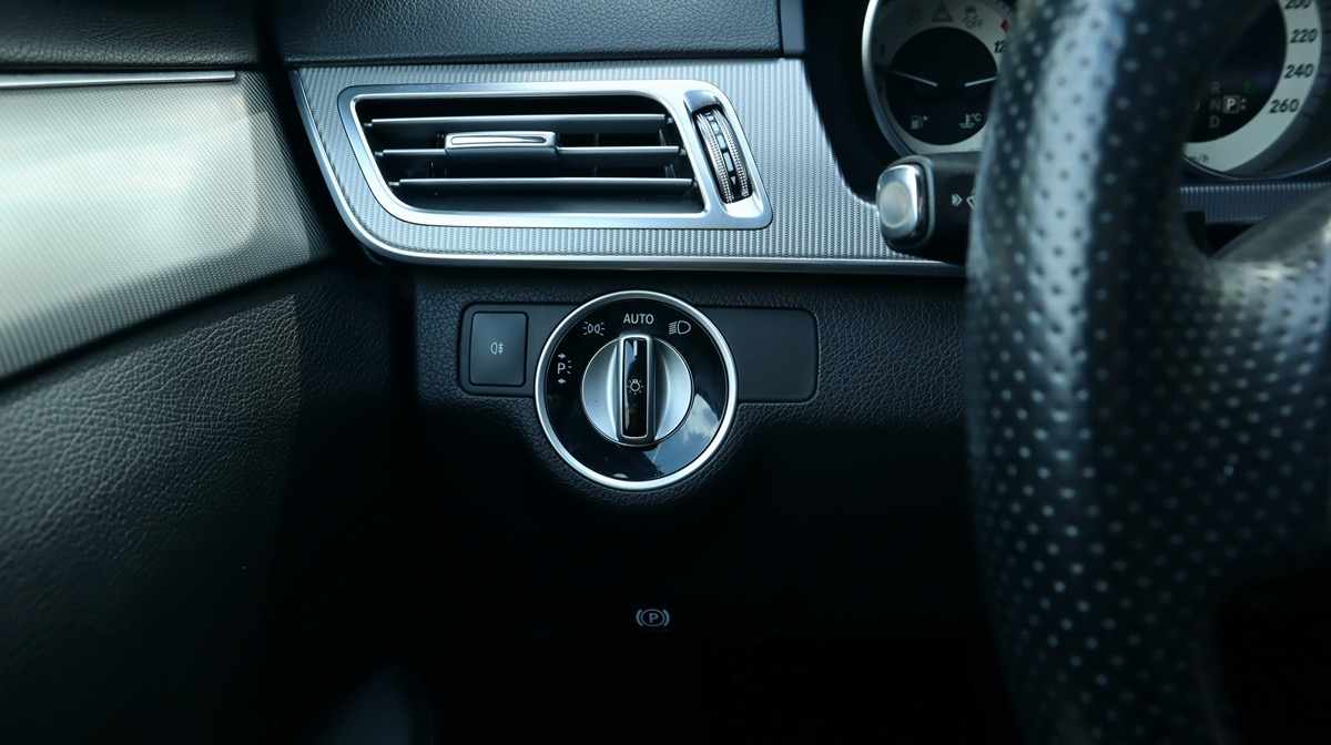 mercedes-benz-classe-e-e-250-bluetec-2014-diesel-2143cc