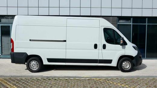 peugeot-boxer-2-2-120cv-2022-diesel-2179cc