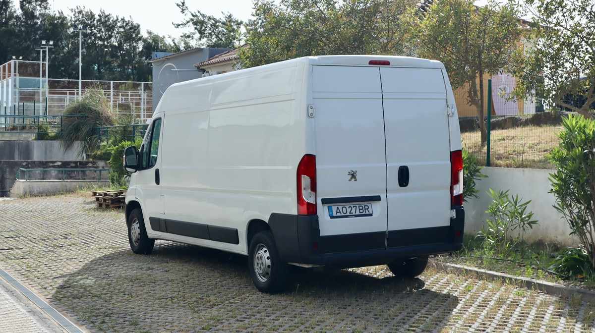 peugeot-boxer-2-2-120cv-2022-diesel-2179cc