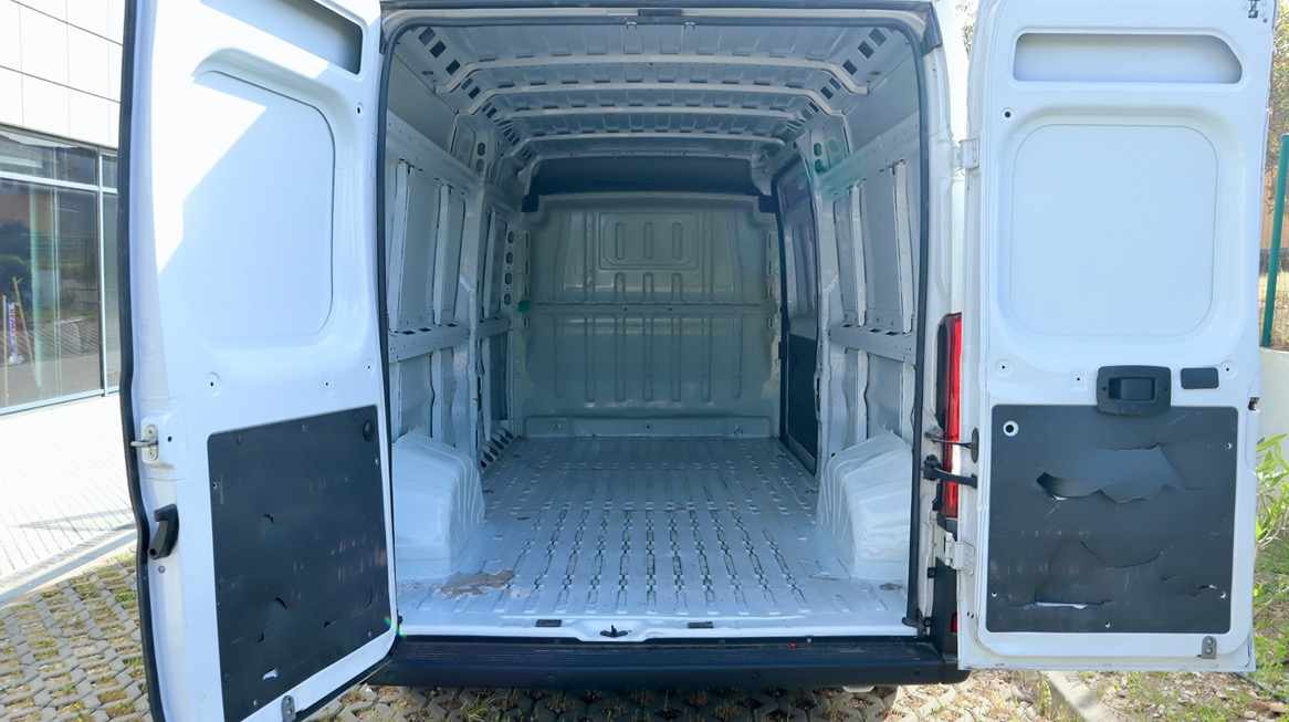 peugeot-boxer-2-2-120cv-2022-diesel-2179cc