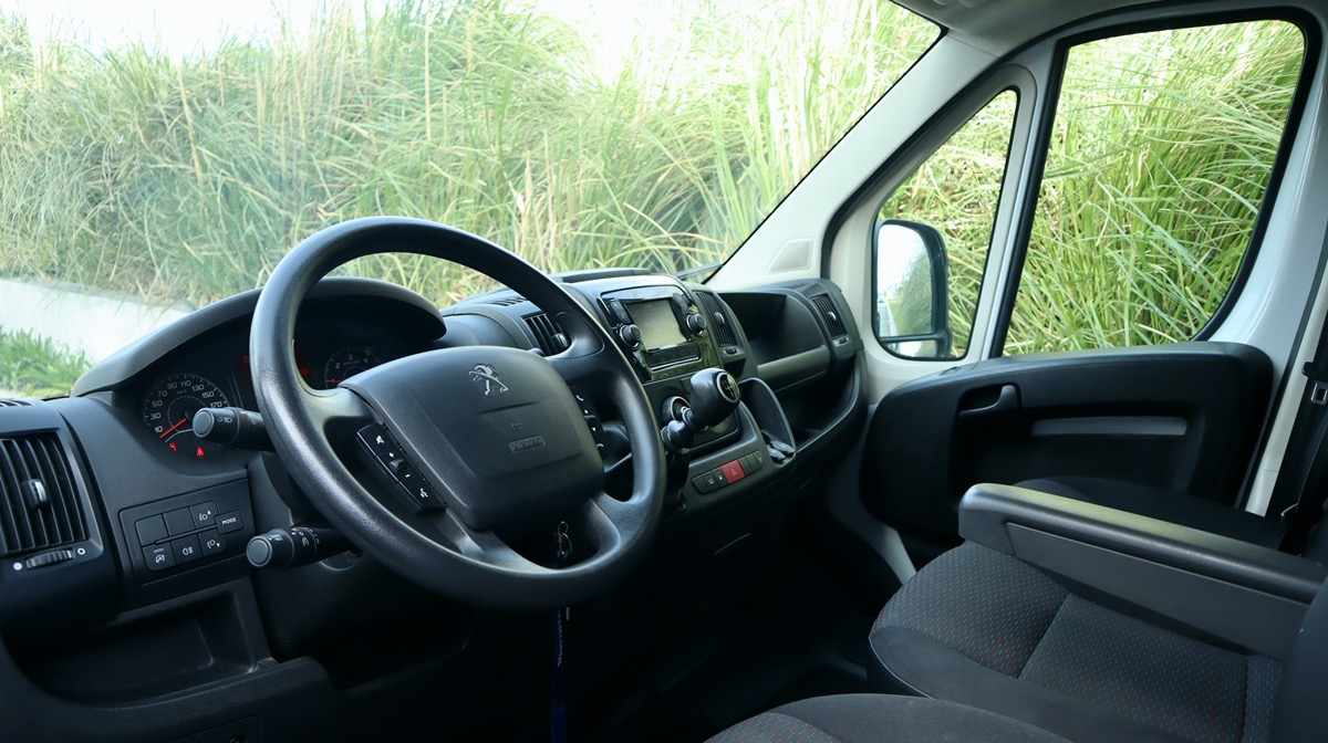 peugeot-boxer-2-2-120cv-2022-diesel-2179cc