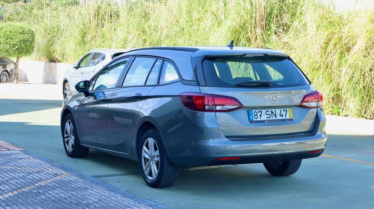 opel-astra-1-6-cdti-2017-diesel-1598cc