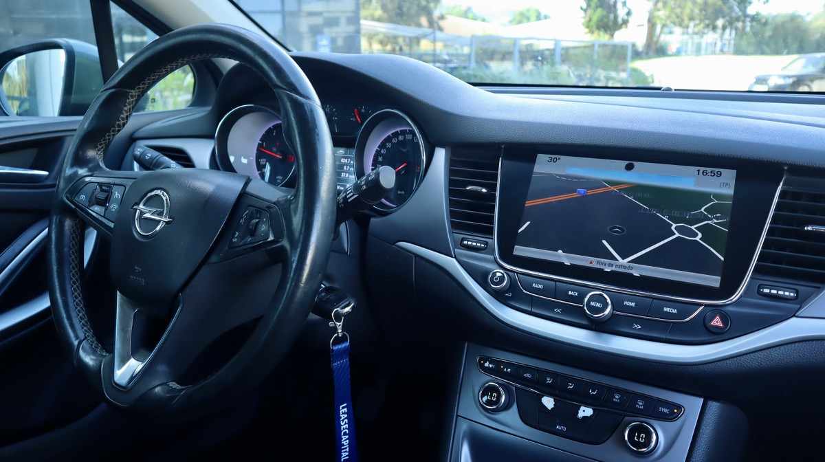 opel-astra-1-6-cdti-2017-diesel-1598cc