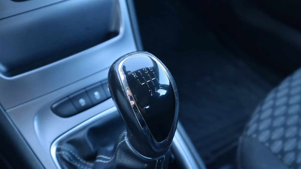 opel-astra-1-6-cdti-2017-diesel-1598cc