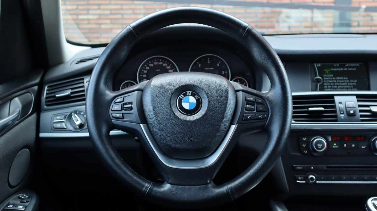 bmw-x3-xdrive20d-2013-diesel-1995cc