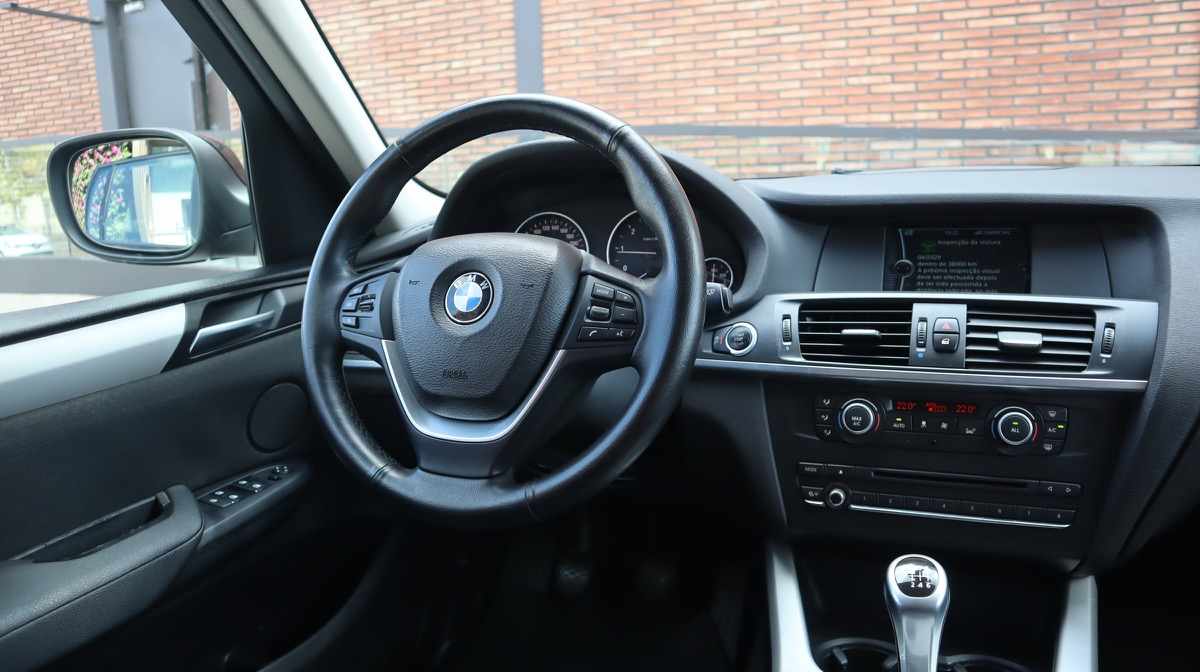 bmw-x3-xdrive20d-2013-diesel-1995cc