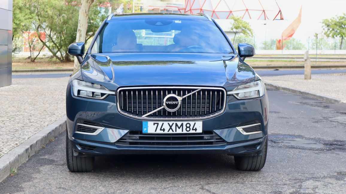volvo-xc60-2-0-t8-twin-engine-2019-gasolina-1969cc