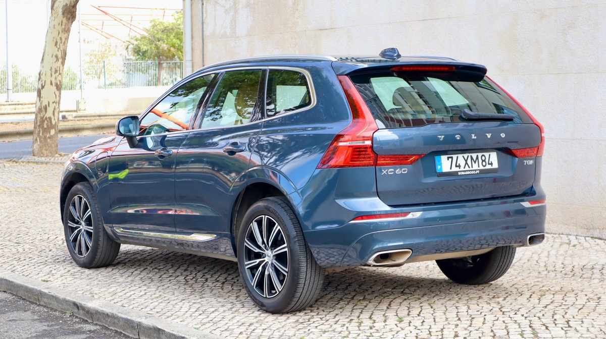 volvo-xc60-2-0-t8-twin-engine-2019-gasolina-1969cc