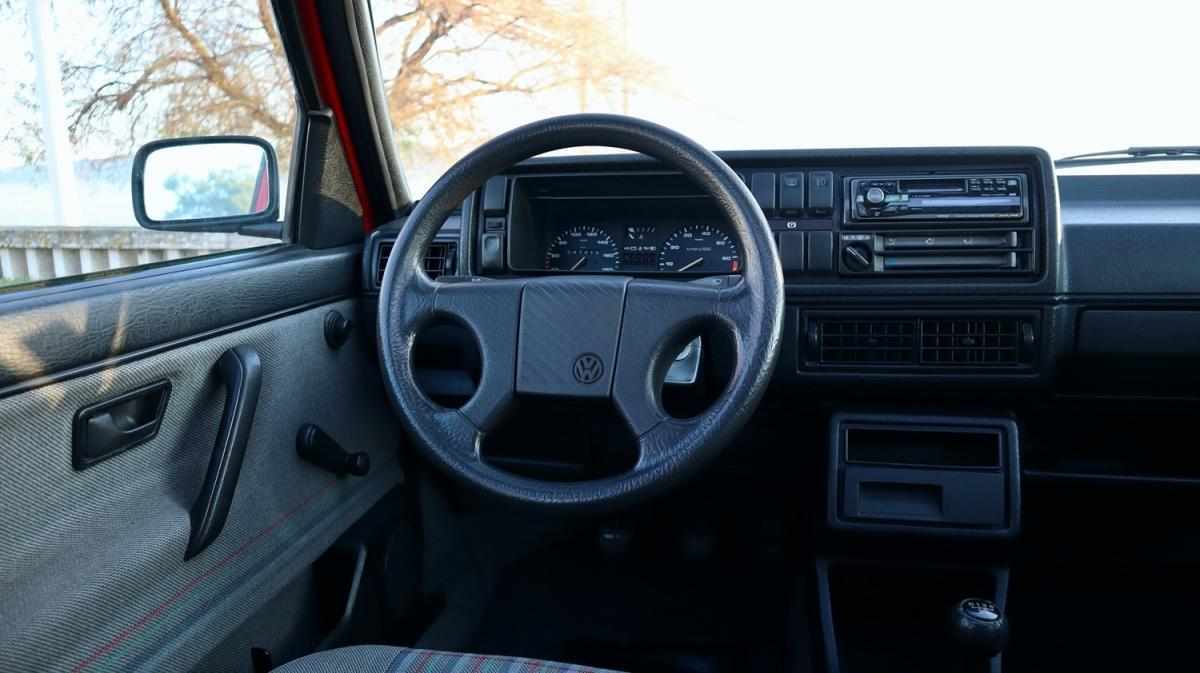 volkswagen-golf-1-3-1990-gasolina-1272cc
