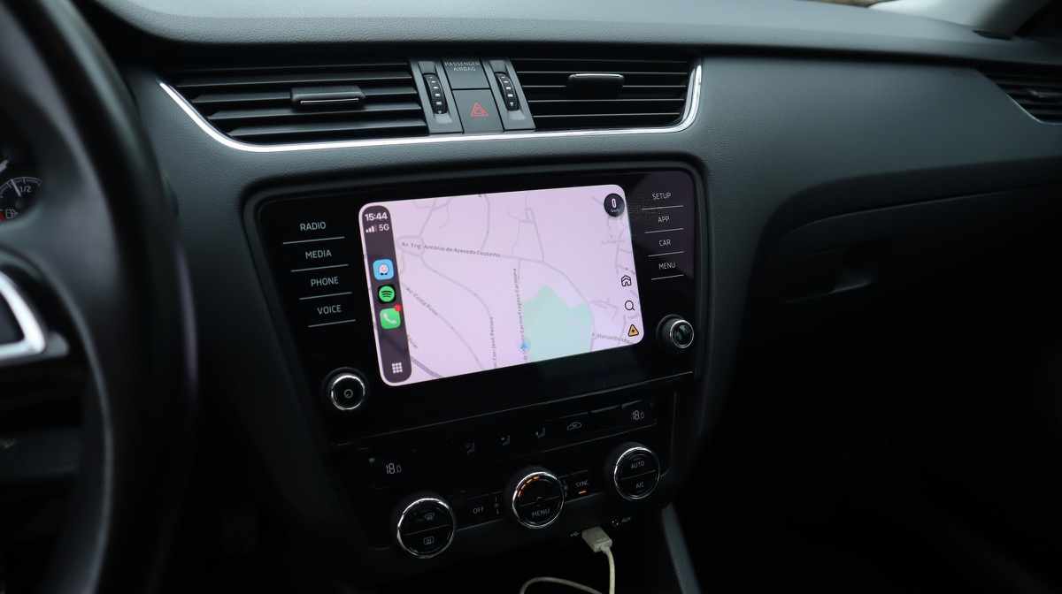skoda-octavia-1-6-tdi-2017-diesel-1598cc