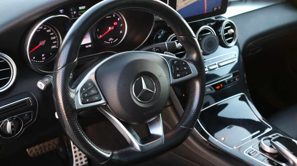 mercedes-benz-glc-350-e-4matic-2016-gasolina-1991cc