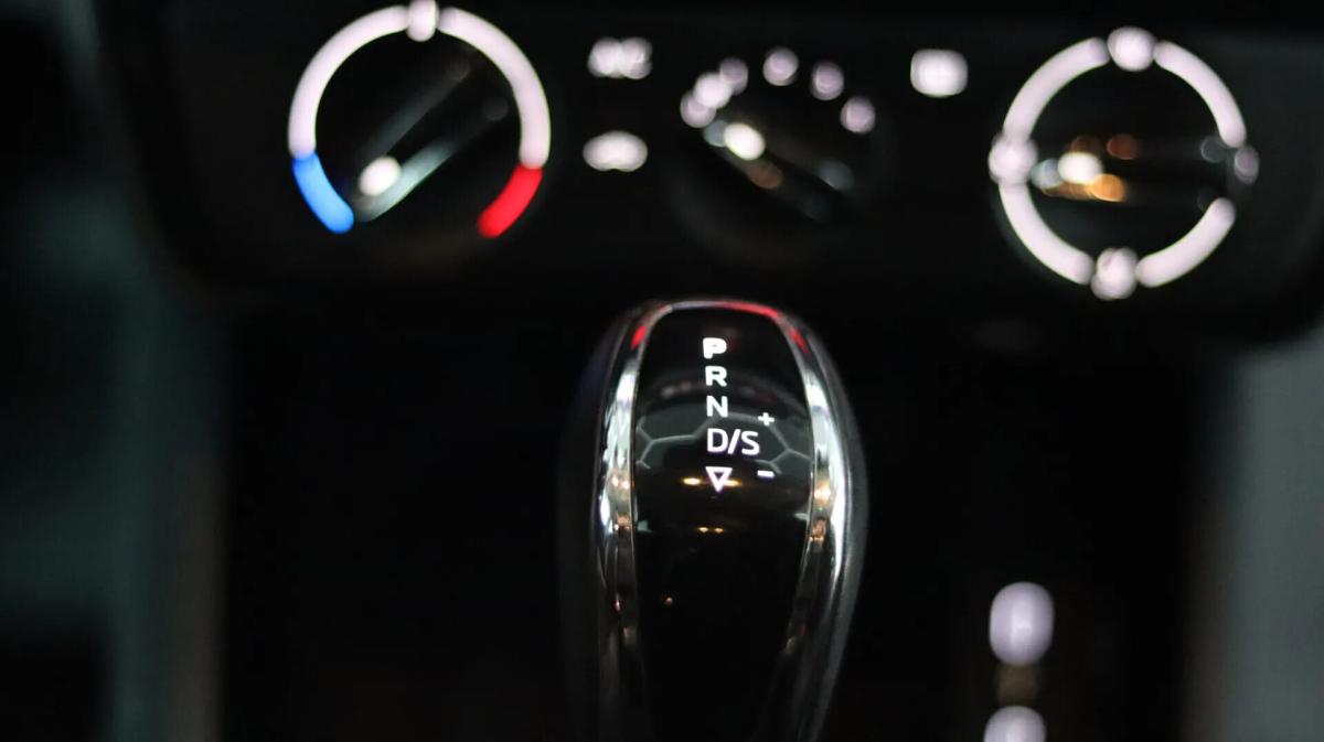 skoda-scala-2024-gasolina-999cc