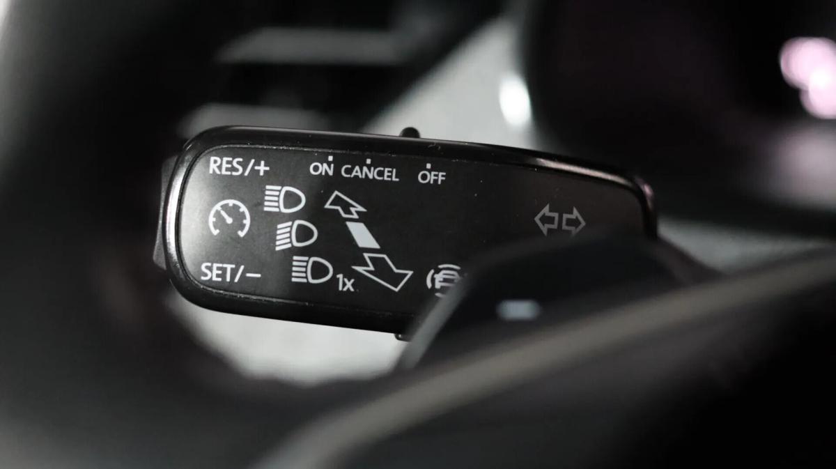 skoda-scala-2024-gasolina-999cc