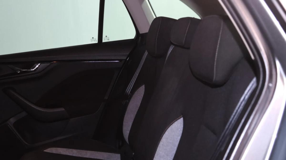 skoda-scala-2024-gasolina-999cc