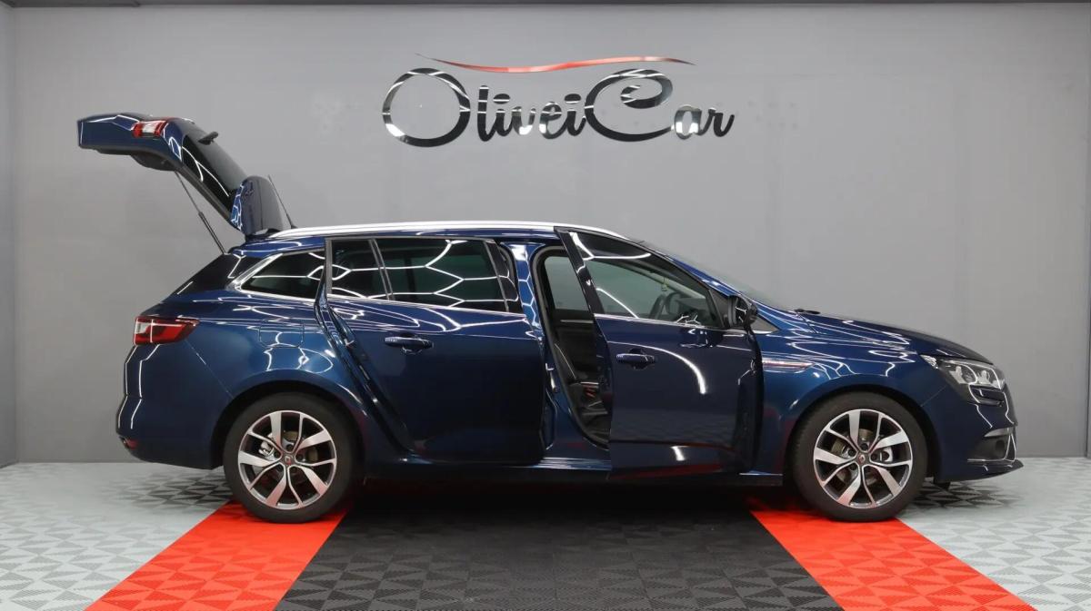 renault-megane-sport-tourer-2016-diesel-1461cc