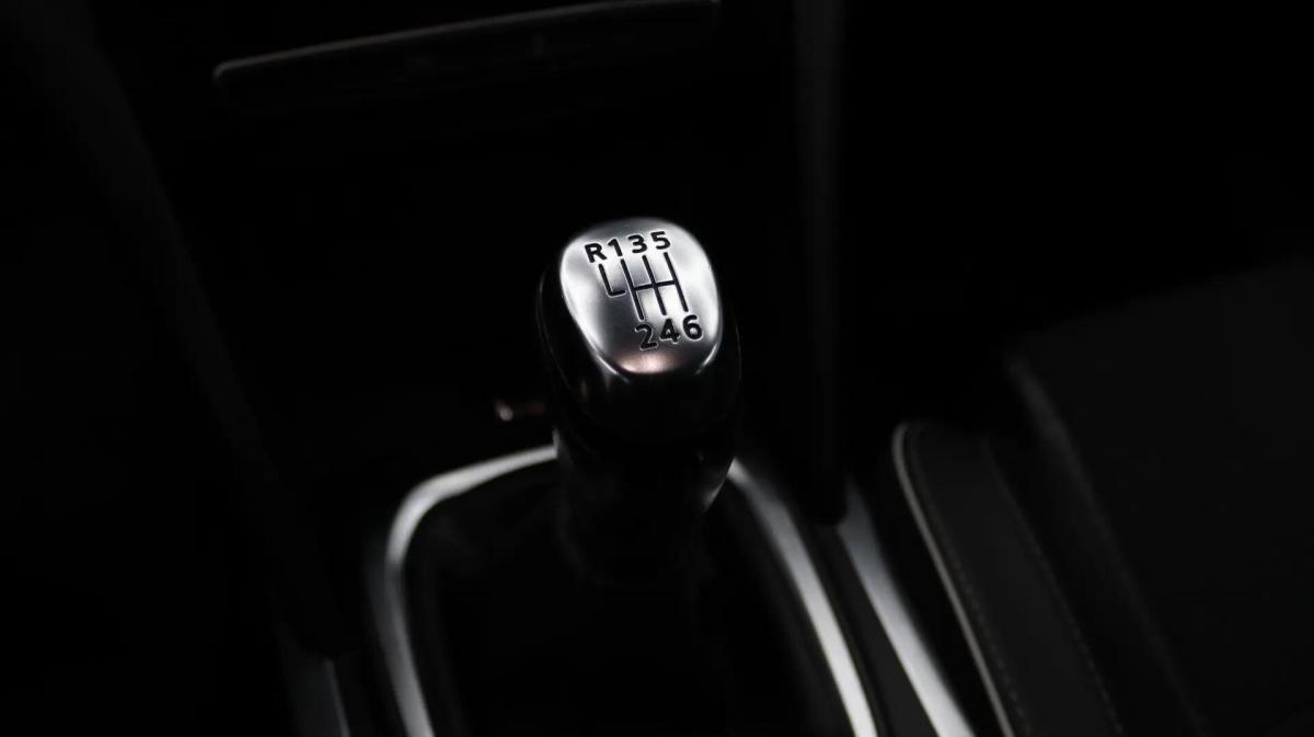 renault-megane-sport-tourer-2016-diesel-1461cc