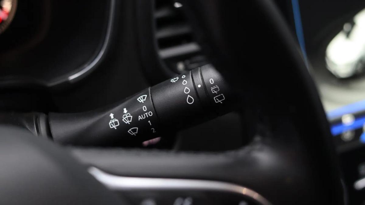 renault-megane-sport-tourer-2016-diesel-1461cc