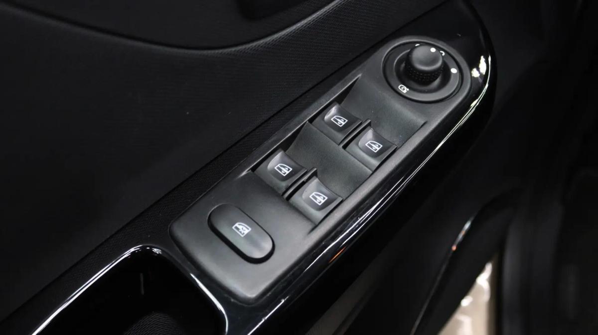 renault-captur-2014-diesel-1461cc