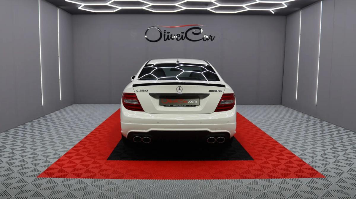mercedes-benz-classe-c-2011-diesel-2143cc