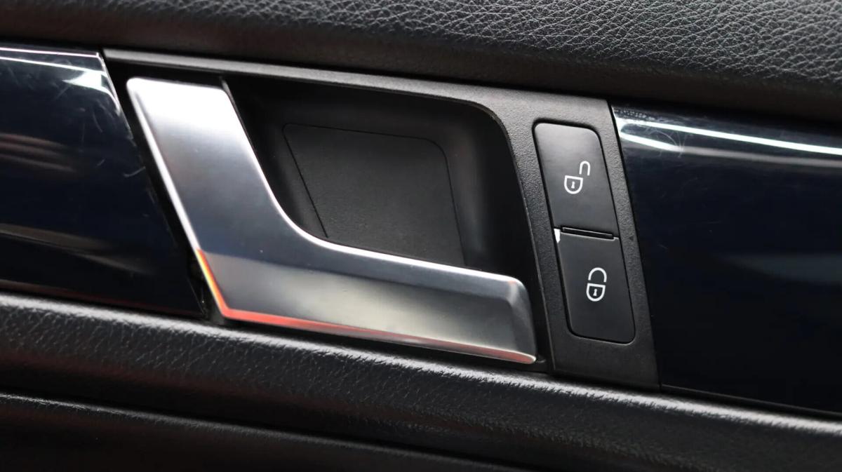 mercedes-benz-classe-c-2011-diesel-2143cc