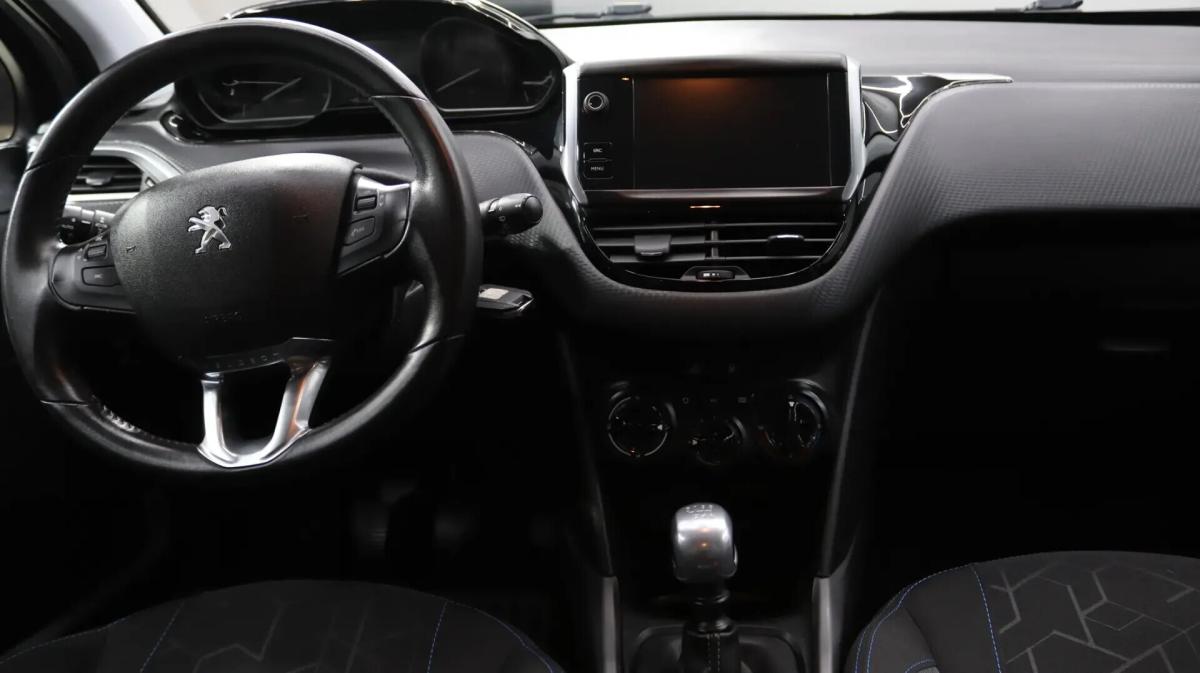 peugeot-2008-2019-diesel-1499cc